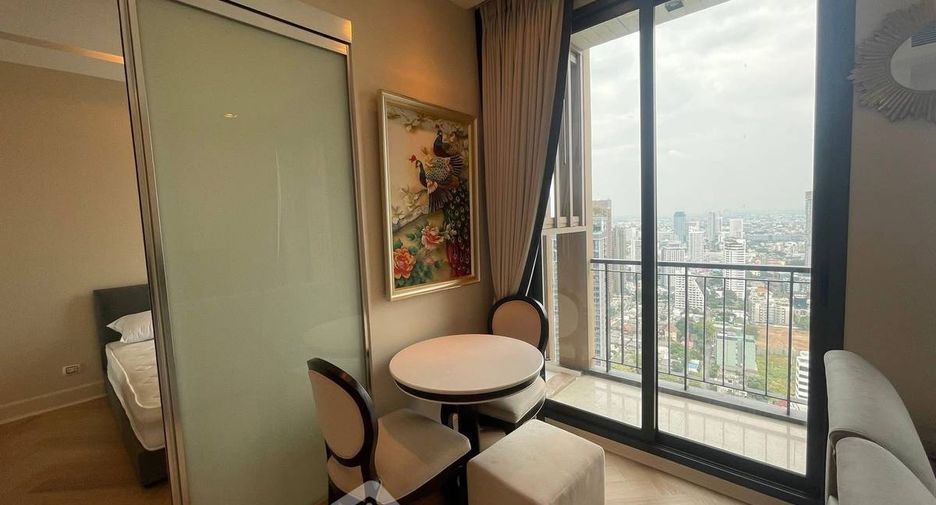 Condo en alquiler de 2 habitaciones en Chatuchak, Bangkok