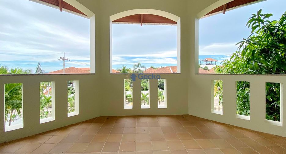 À louer 3 chambres maison à Bang Lamung, Chonburi