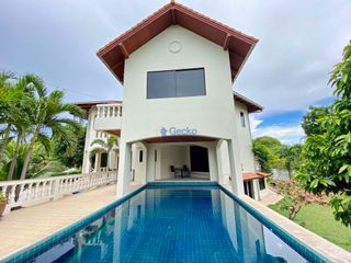 À louer 3 chambres maison à Bang Lamung, Chonburi