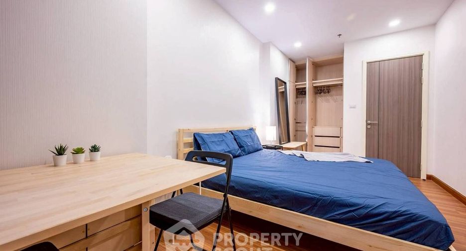For rent 2 ベッドルーム condo in Khlong San, Bangkok
