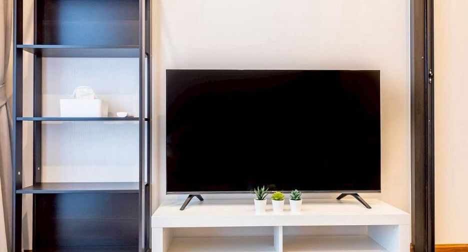 For rent 2 ベッドルーム condo in Khlong San, Bangkok