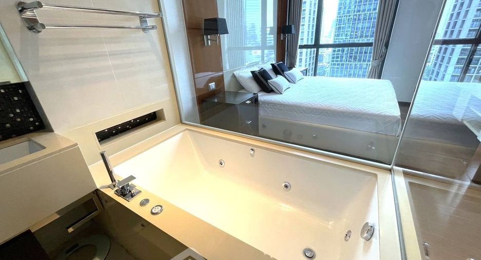 For rent 1 Beds condo in Khlong Toei, Bangkok