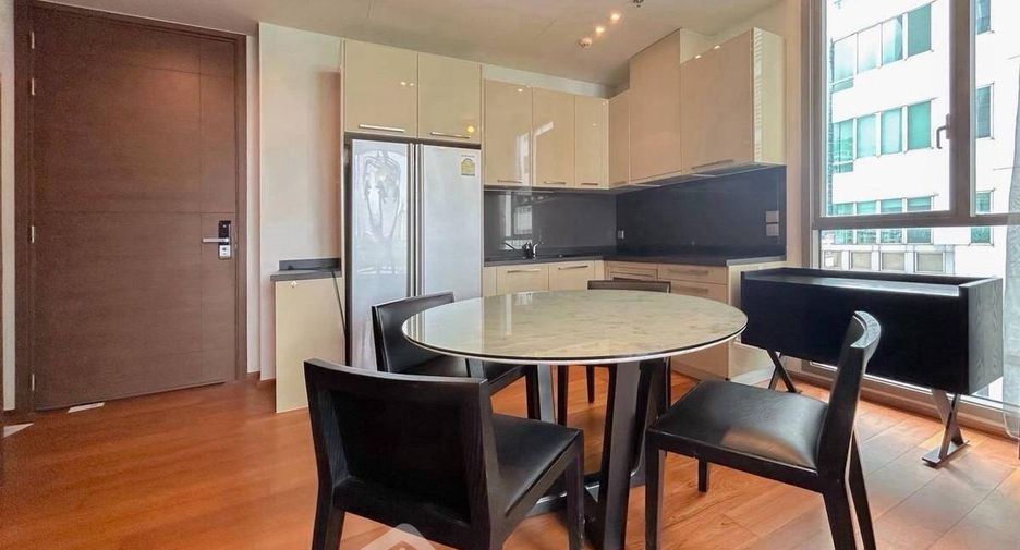 For rent 2 ベッドルーム condo in Watthana, Bangkok
