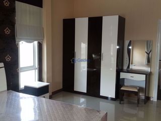 Casa en alquiler de 3 habitaciones en Bang Lamung, Chonburi