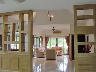 À louer 3 chambres maison à Bang Lamung, Chonburi