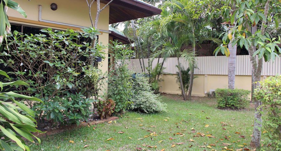 À louer 3 chambres maison à Bang Lamung, Chonburi