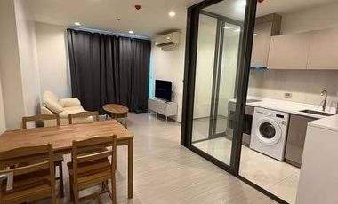 Wohnung zur Miete mit 2 Zimmer in Phra Khanong, Bangkok