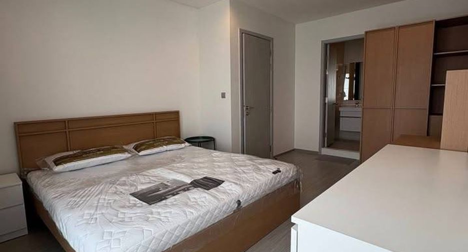 Wohnung zur Miete mit 2 Zimmer in Phra Khanong, Bangkok