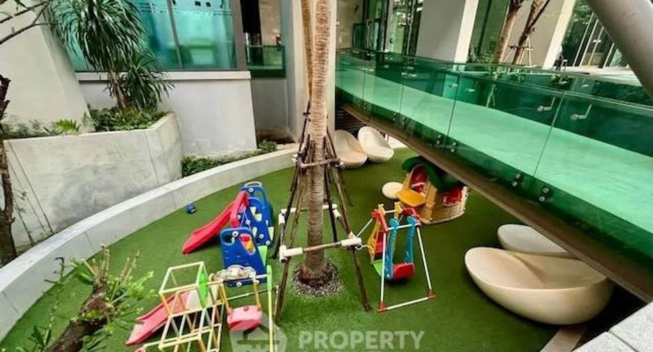Condo en alquiler de 1 habitaciones en Khlong Toei, Bangkok