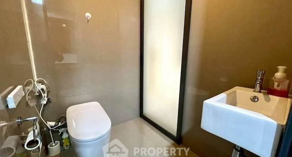 Condo en alquiler de 1 habitaciones en Khlong Toei, Bangkok