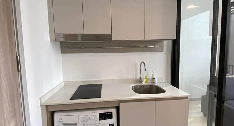 Wohnung zur Miete mit 1 Zimmer in Sathon, Bangkok