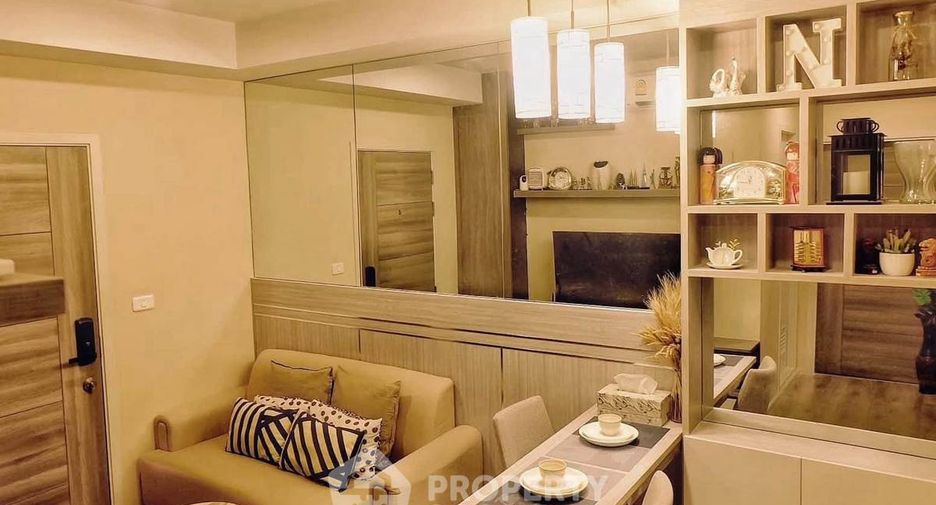 For rent 2 bedrooms condo in Bang Na, Bangkok