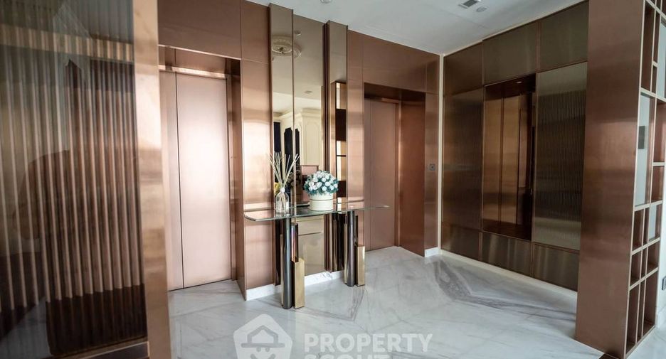 À louer 2 chambres condo à Watthana, Bangkok