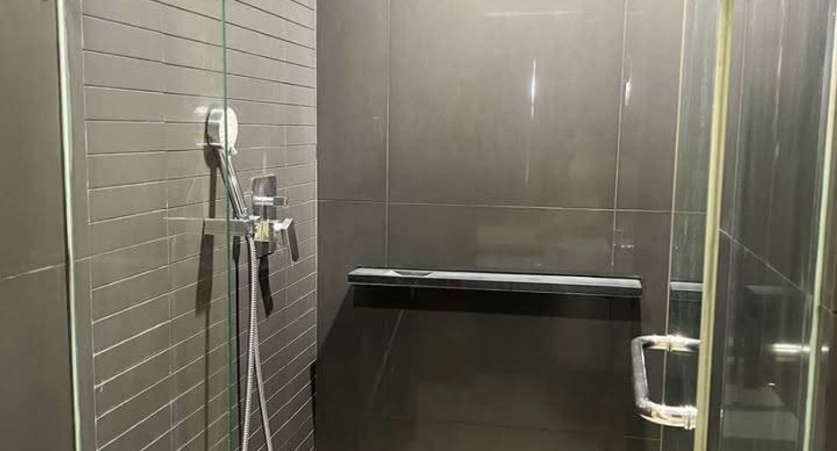 Wohnung zur Miete mit 1 Zimmer in Phra Khanong, Bangkok