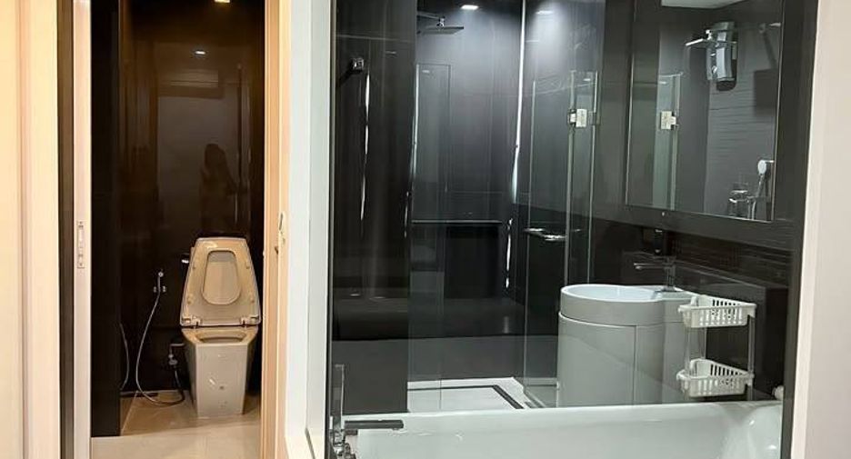 Wohnung zur Miete mit 1 Zimmer in Phra Khanong, Bangkok