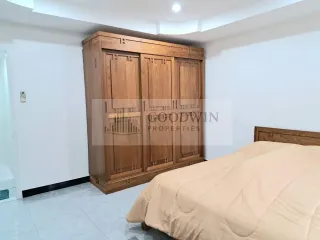 Casa adosada en venta de 2 habitaciones en Bang Lamung, Chonburi