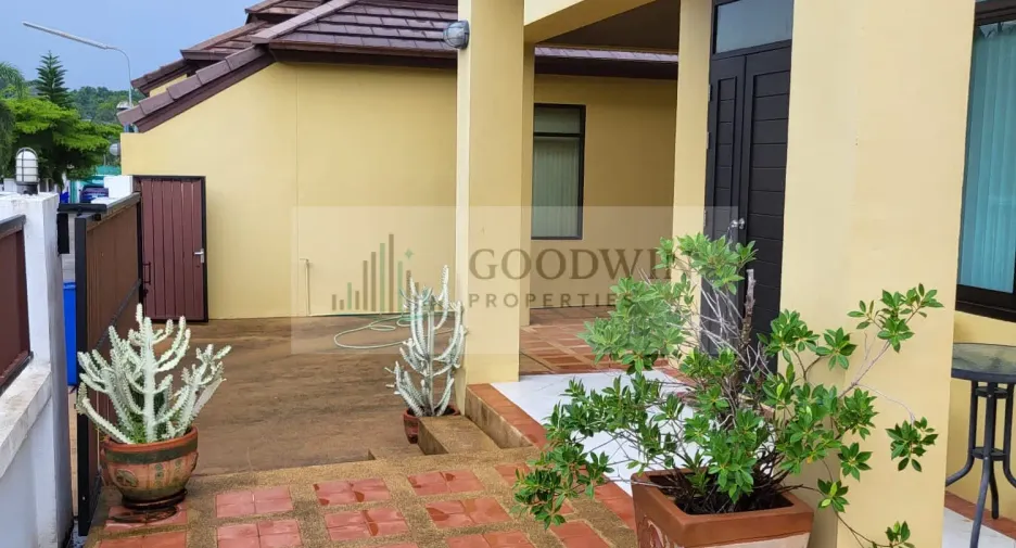 For rent 2 bedrooms house in Bang Saray, Pattaya