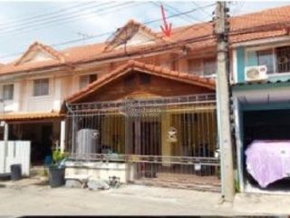 出售 3 卧室 联排别墅 在 Khlong Luang, Pathum Thani