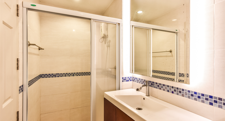 Wohnung zum Kauf mit 2 Zimmer in Sathon, Bangkok