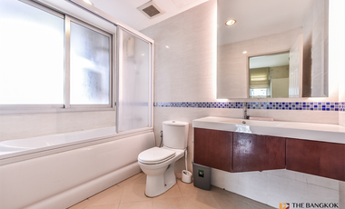 Wohnung zum Kauf mit 2 Zimmer in Sathon, Bangkok