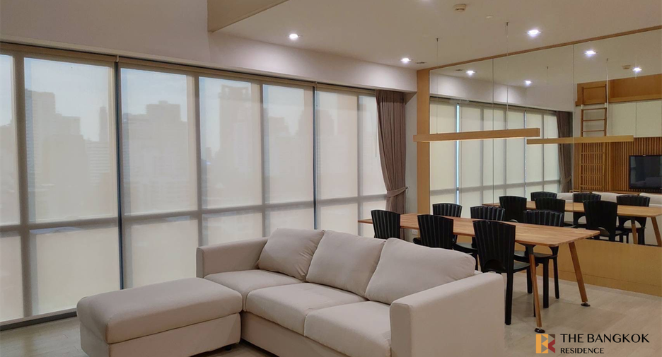 For rent 2 ベッドルーム condo in Watthana, Bangkok