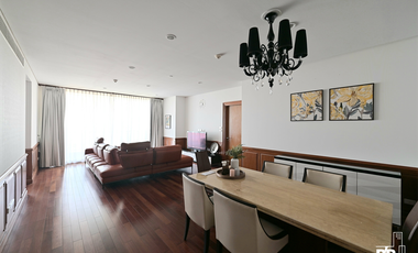 À louer 2 chambres condo à Pathum Wan, Bangkok