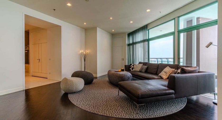 Wohnung zur Miete mit 5 Zimmer in Bang Kho Laem, Bangkok