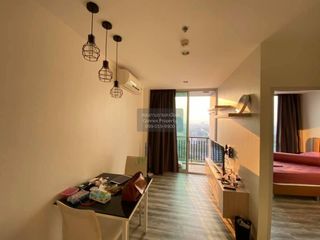 Condo en alquiler de 1 habitaciones en Bang Kapi, Bangkok