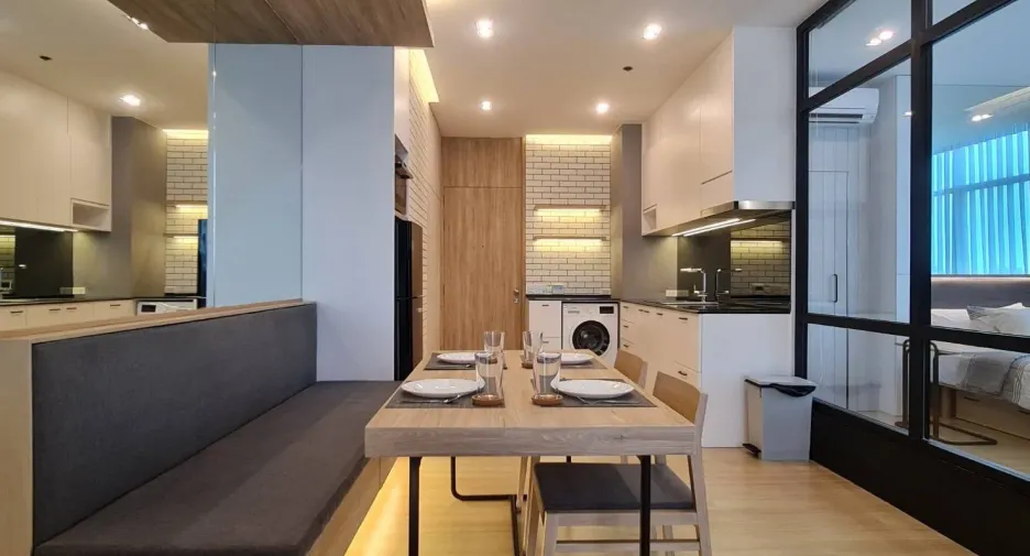For rent 1 bed condo in Sathon, Bangkok