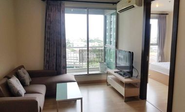 Condo en alquiler de 1 habitaciones en Huai Khwang, Bangkok