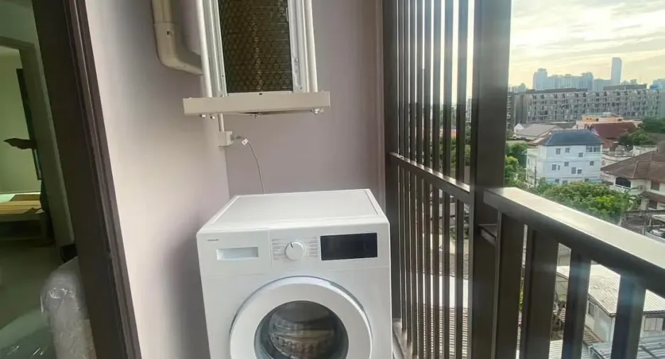 For rent 2 bedrooms condo in Phra Khanong, Bangkok