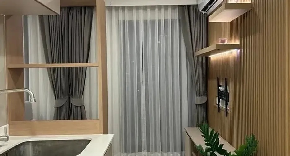 For rent 2 bedrooms condo in Phra Khanong, Bangkok