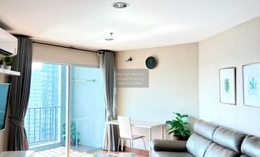For rent 2 bedrooms condo in Huai Khwang, Bangkok
