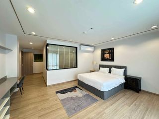 Condo en alquiler de 4 habitaciones en Sathon, Bangkok
