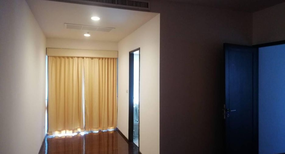 Wohnung zur Miete mit 2 Zimmer in Watthana, Bangkok