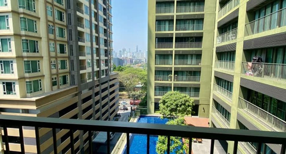 À louer et à vendre 1 chambre condo à Watthana, Bangkok