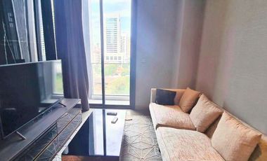 À louer 2 chambres condo à Watthana, Bangkok