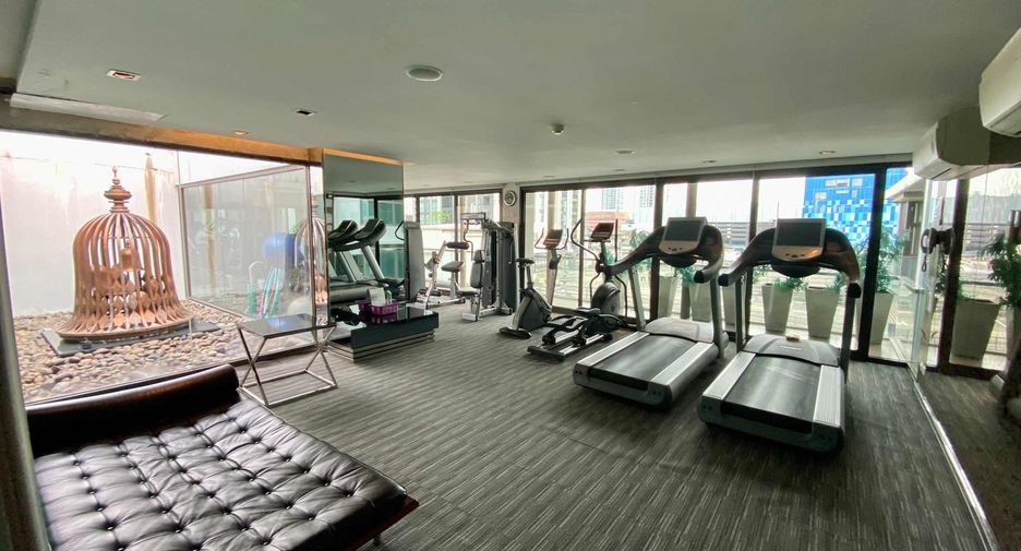 For rent 1 bed condo in Watthana, Bangkok