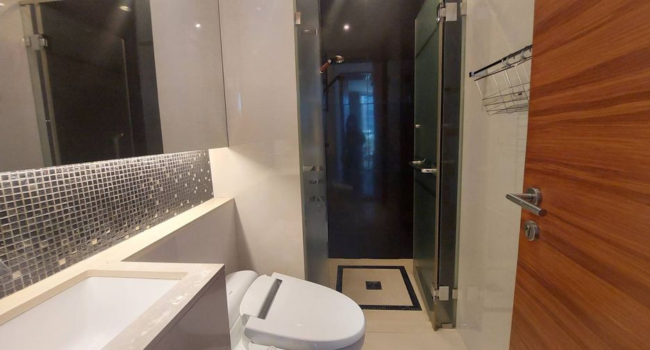 Wohnung zur Miete mit 2 Zimmer in Khlong Toei, Bangkok
