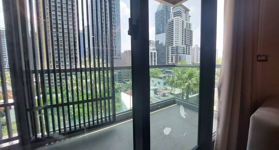 Wohnung zur Miete mit 2 Zimmer in Khlong Toei, Bangkok