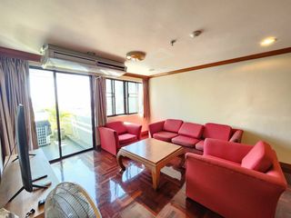 Condo en alquiler de 2 habitaciones en Khlong Toei, Bangkok