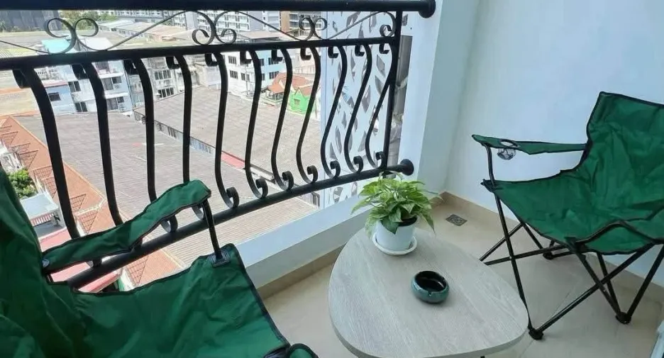 出售 2 卧室 公寓 在 Bang Lamung, Chon Buri