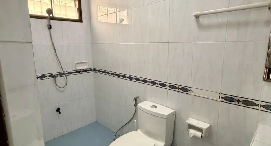 Haus zum Kauf mit 3 Zimmer in Bang Lamung, Chonburi