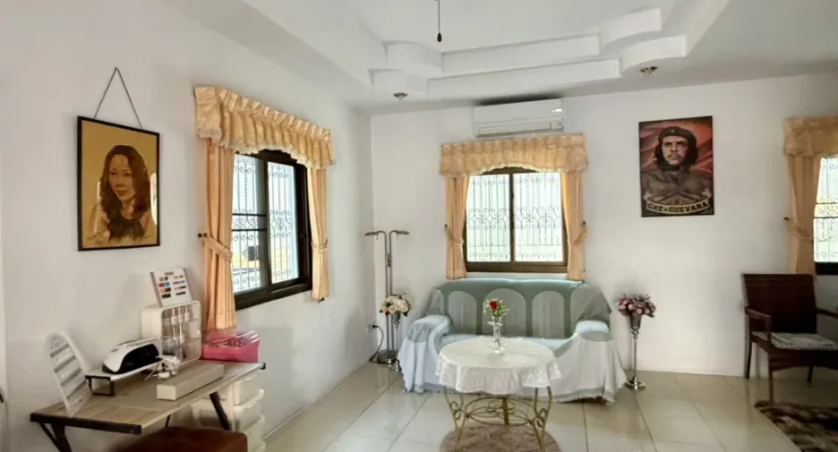 Haus zum Kauf mit 3 Zimmer in Bang Lamung, Chonburi