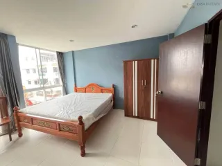 Local comercial en venta de 4 habitaciones en Bang Lamung, Chonburi