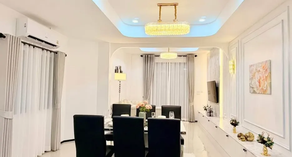 For sale 3 ベッドルーム house in Bang Lamung, Chonburi
