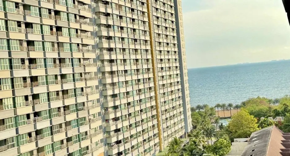 For sale 1 bed condo 
