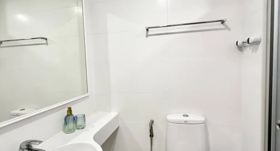 For sale 1 bed condo 