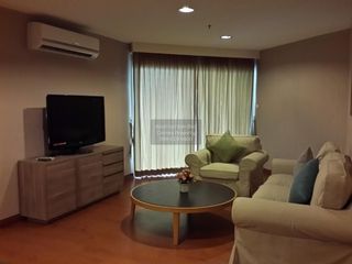 À louer 3 chambres condo à Huai Khwang, Bangkok