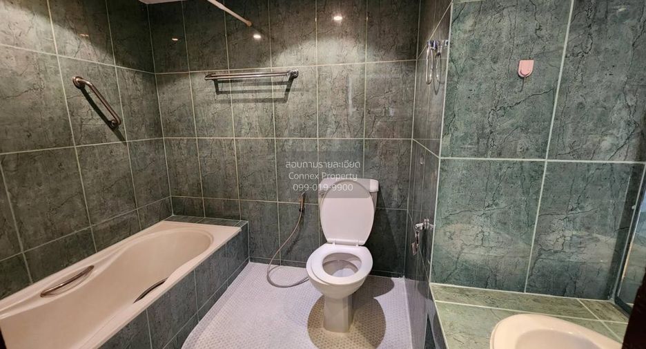 For rent 1 Beds condo in Khlong Toei, Bangkok